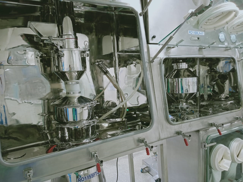 Blending Isolator
